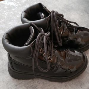 Little girls patent black boots